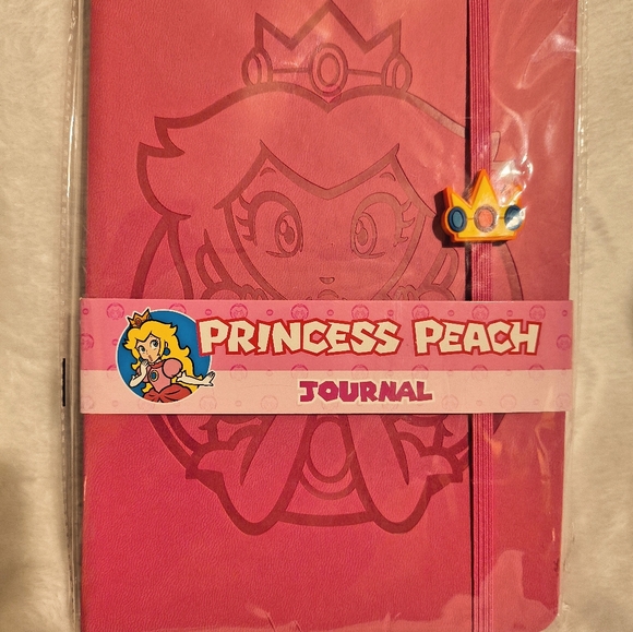 NWT Culturefly Nintendo Princess Peach Mini Backpack, Journal, And Plush Doll - Picture 10 of 14